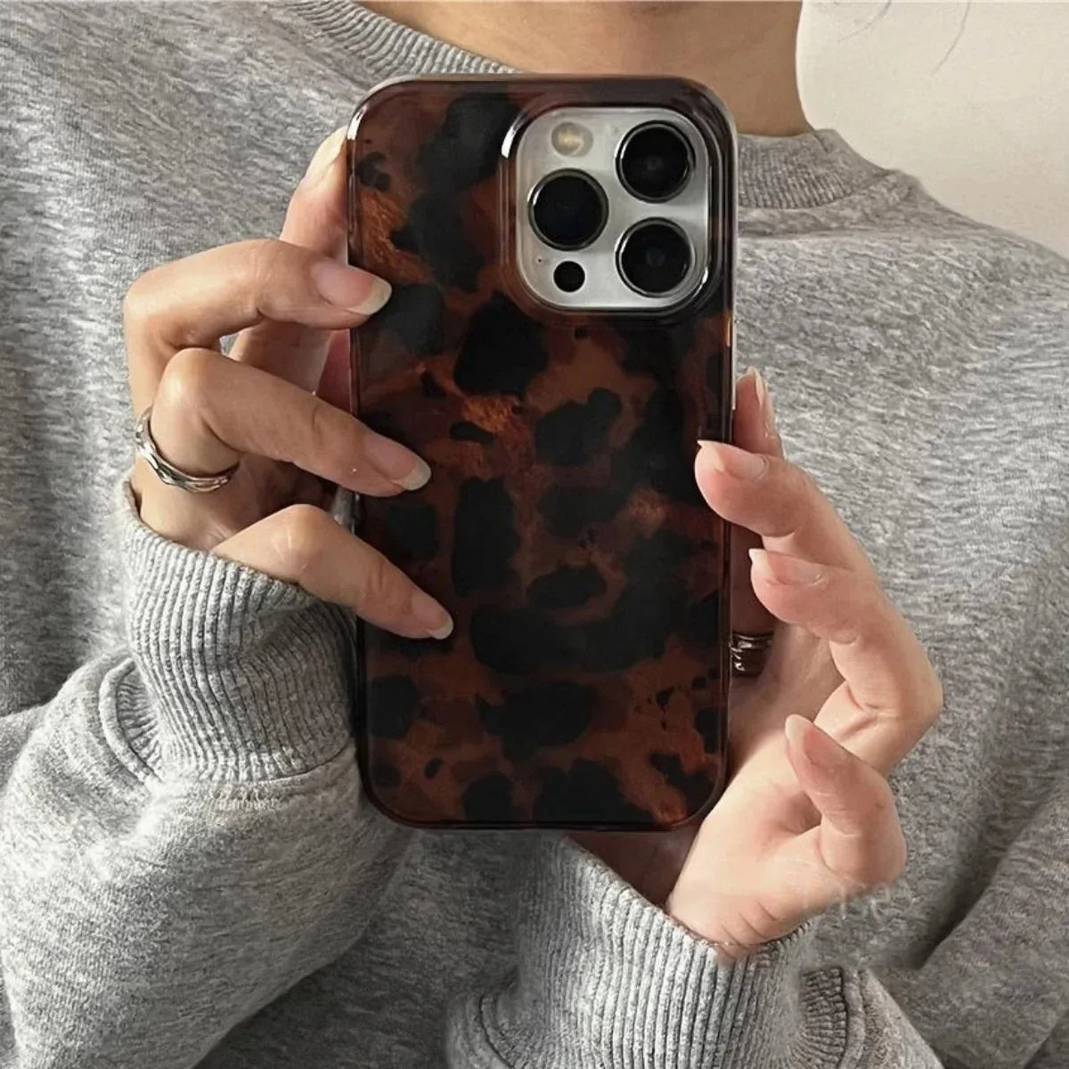 Leopard Print Retro Case